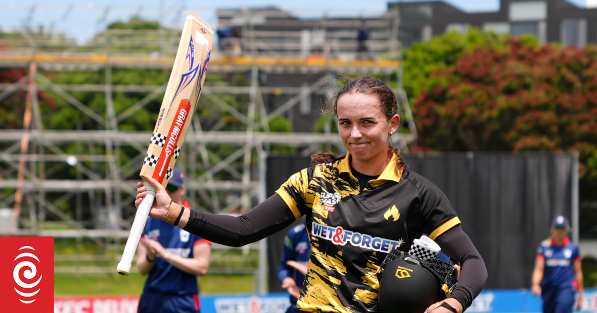 Cricket: A first for Amelia Kerr in big Blaze win