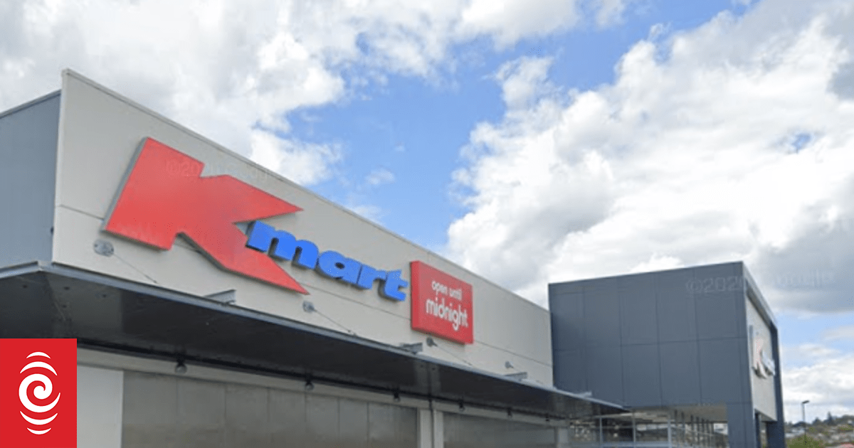 Pair arrested after reports of stealing three full shopping trolleys from Auckland Kmart