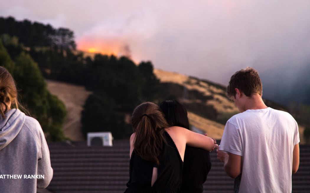 People watch Port Hills fires