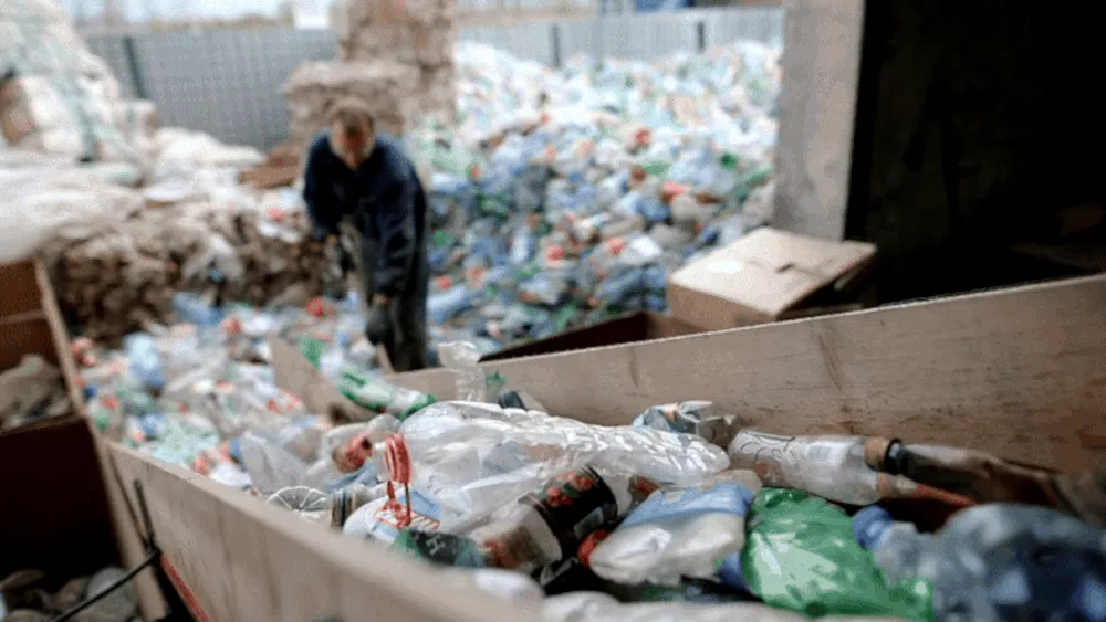A recycling plant in action