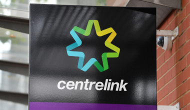 Major Centrelink change for 771,000 Aussies as deeming rates set to increase again