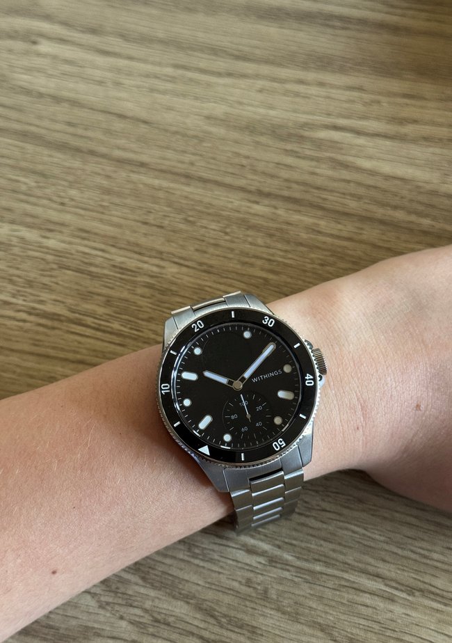 It can track steps and sleep, and provide impressive health insights.