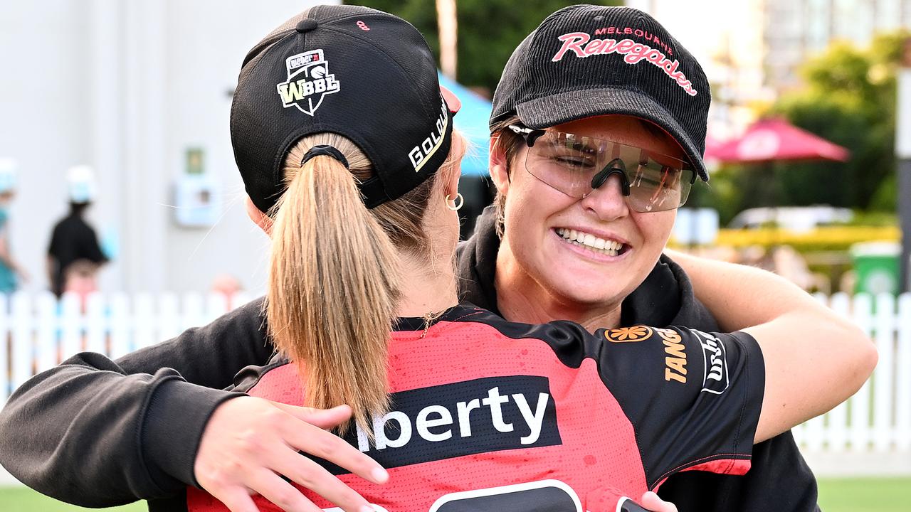 Josie Dooley interview, medical episode, stroke in Hawaii, WBBL latest news, Melbourne Renegades, Paralympics, video