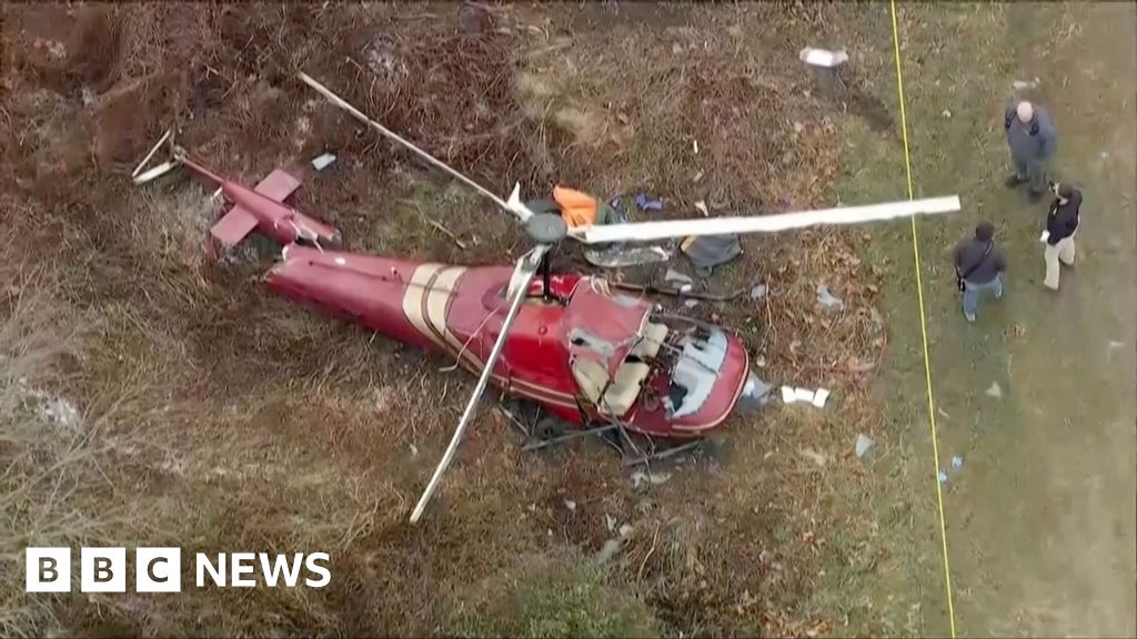 Two pilots killed after mid-air helicopter collision in New Jersey
