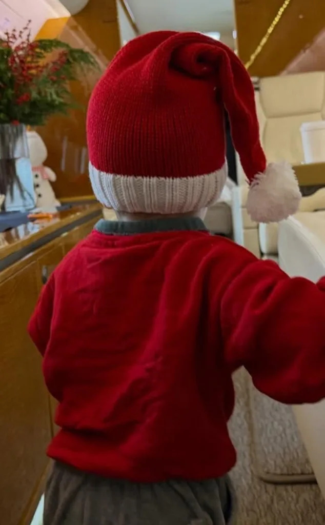 <p>Justin Bieber, Hailey Bieber & Jack Blues Bieber</p>