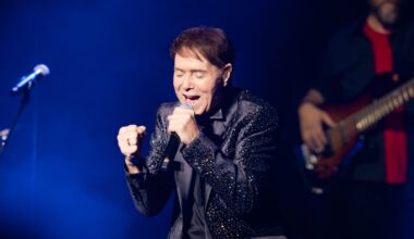 Sir Cliff Richard discovered he had cancer while preparing for NZ tour - NZ Herald