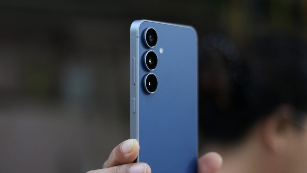 Galaxy S25 FE costs the same as the A56 after a $150 discount in the USA