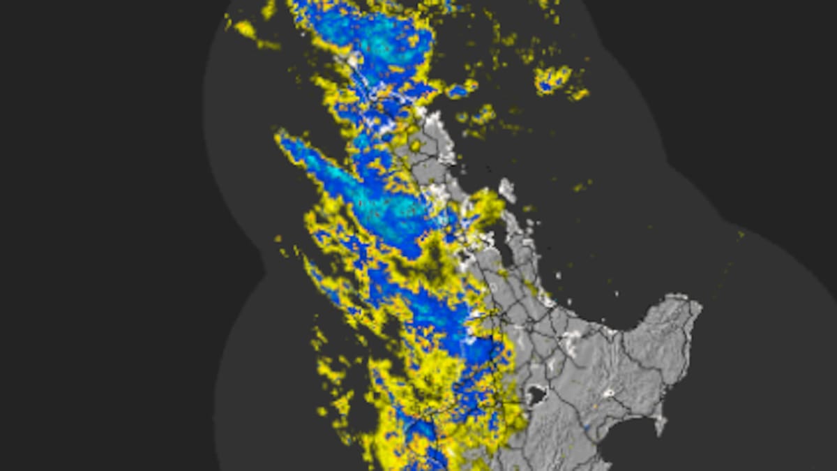 Boxing Day weather: Severe thunderstorm watch in force, downpours and 90km/h gusts for north
