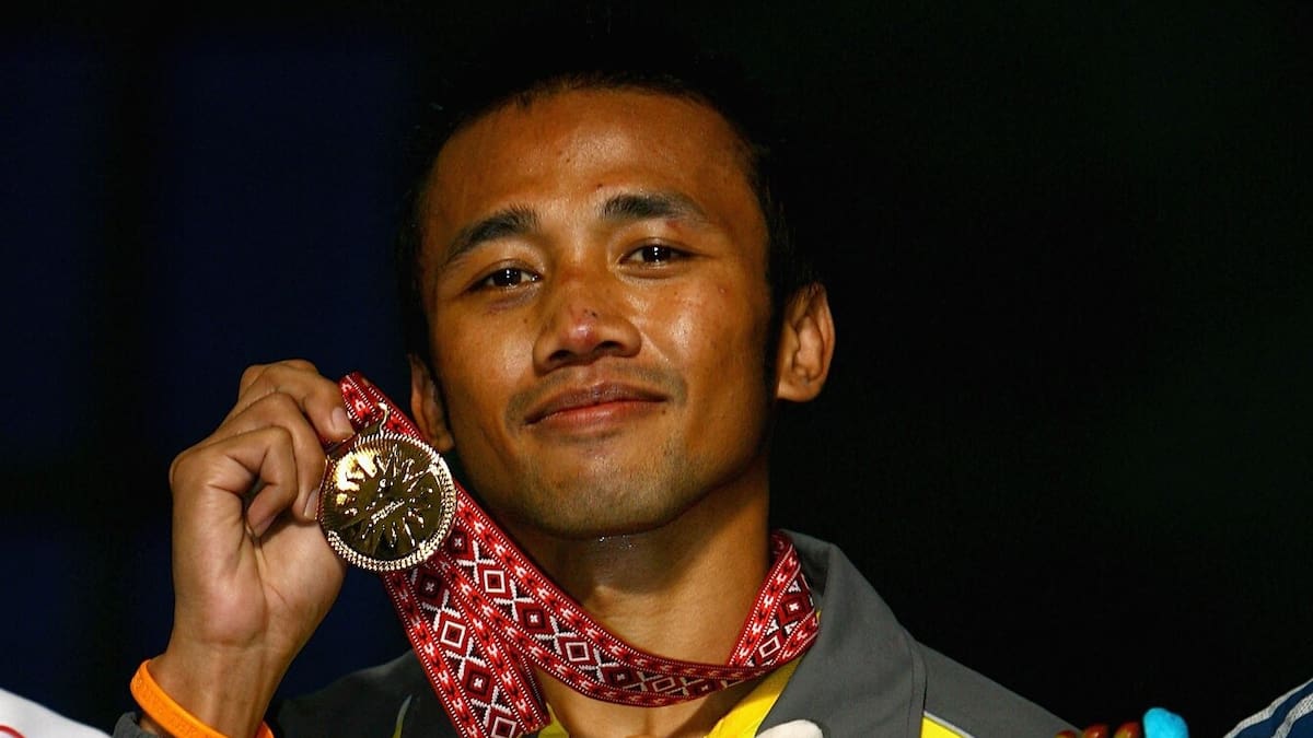 Thai police arrest Olympic gold medallist boxer on the run for fraud
