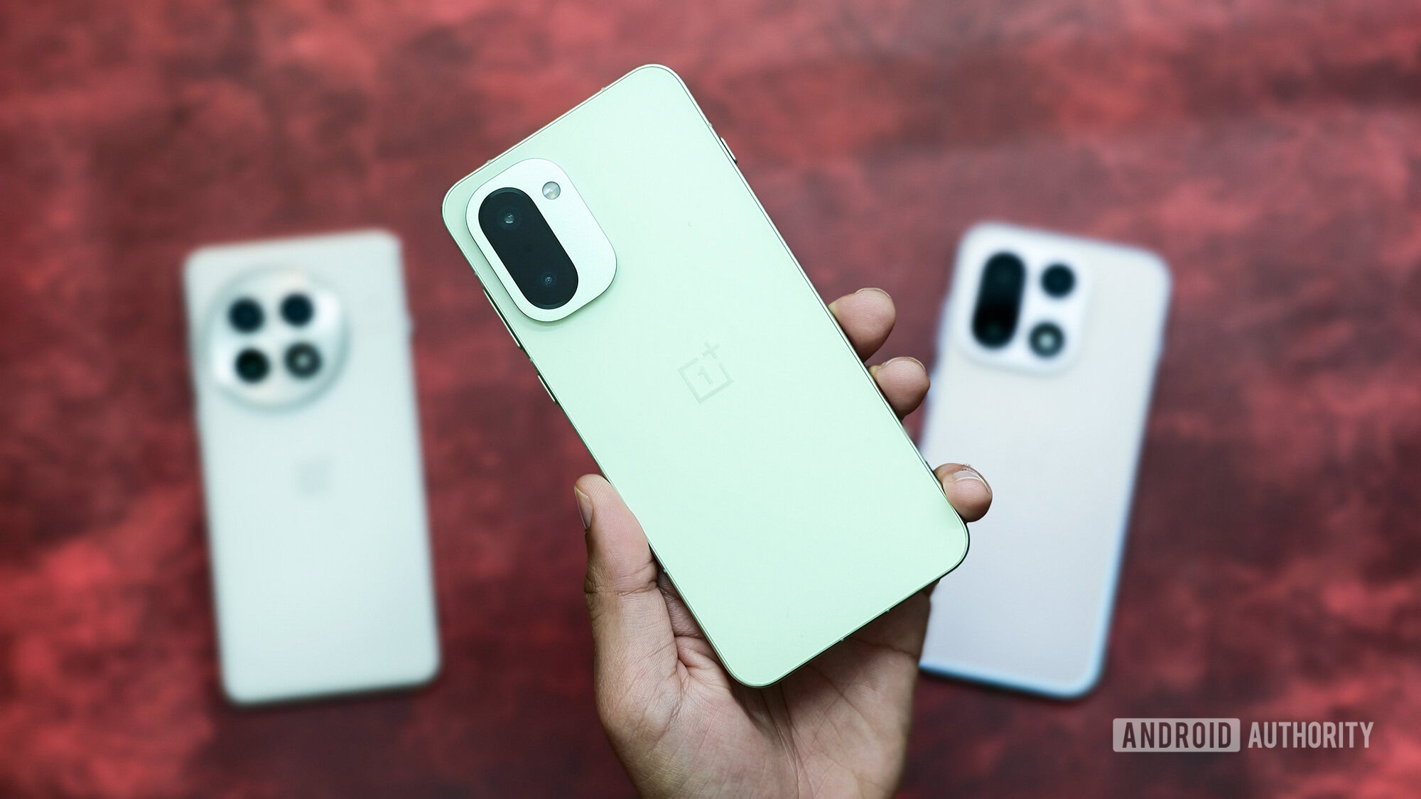 OnePlus 15R vs OnePlus 15 vs OnePlus 13 OnePlus 15R vs OnePlus 15 vs OnePlus 13