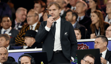 Coaching guru weighs in on Razor's delegation strategy