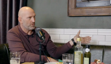 England legend Lawrence Dallaglio shares devastating Christmas Day news