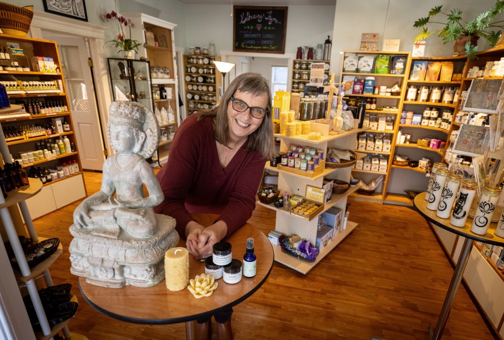 Petaluma’s Gathering Thyme offers herbal remedies and a sense of community – Petaluma Argus-Courier