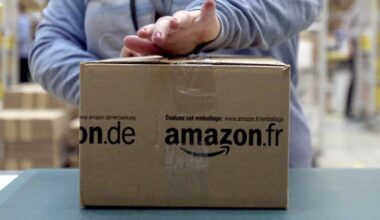 Belfast householders warned over ‘open invitation’ to thieves as delivery parcels stolen from doorsteps – The Irish News