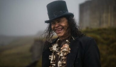 First Look At Zack Snyder’s New Thriller Looks Nothing Like His Other Movies