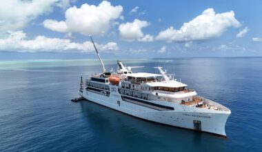 Coral Adventurer passengers rescued after reef crash off Papua New Guinea