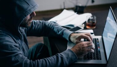 Pensioner lures phone scammers into trap as police arrest unsuspecting tricksters