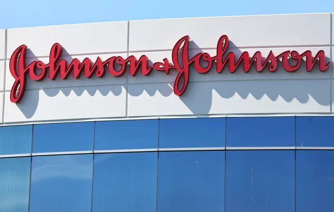 J&J’s US orthopedic leader leaves amid DePuy spinout process