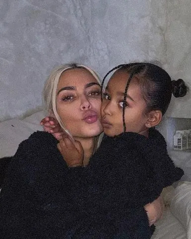 @kimkardashian Kim Kardashian and Chicago West.