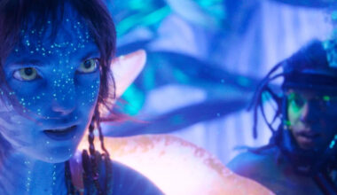 Sigourney Weaver addresses 'legitimate' concern over kissing scene with teen “Avatar ”costar