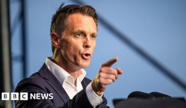 Australian move to fast-track new gun and protest laws draws criticism