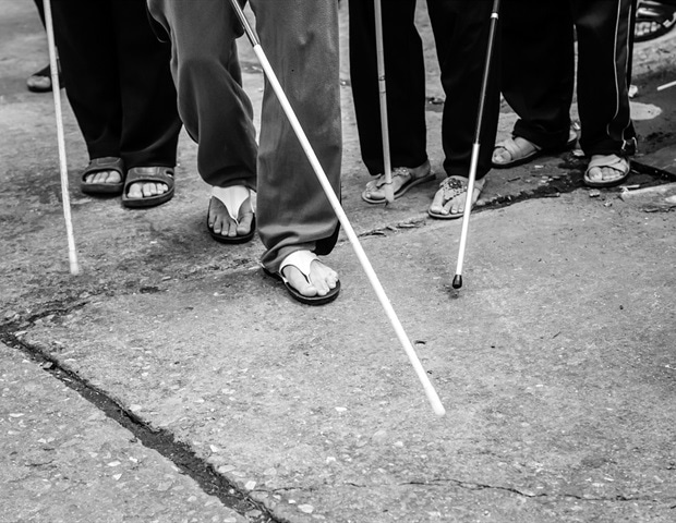 Rethinking Mendelian assumptions in inherited retinal degenerations