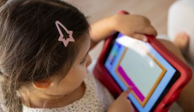 Does your kid want tech for Christmas? Here's what to consider