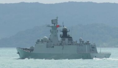 Navy Commodore discusses 7 Chinese Warships shadowing NZ vessel in Taiwan Strait
