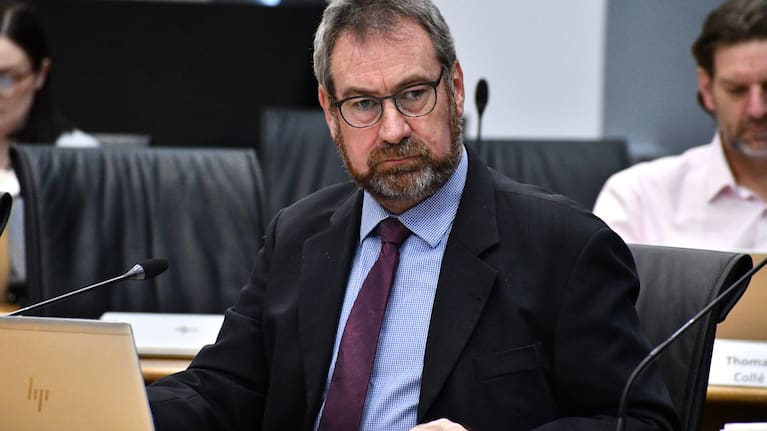 Councillor Robert Lee.