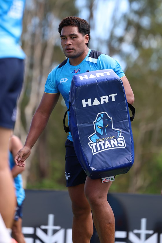 Max Feagai at Titans pre-season training.
