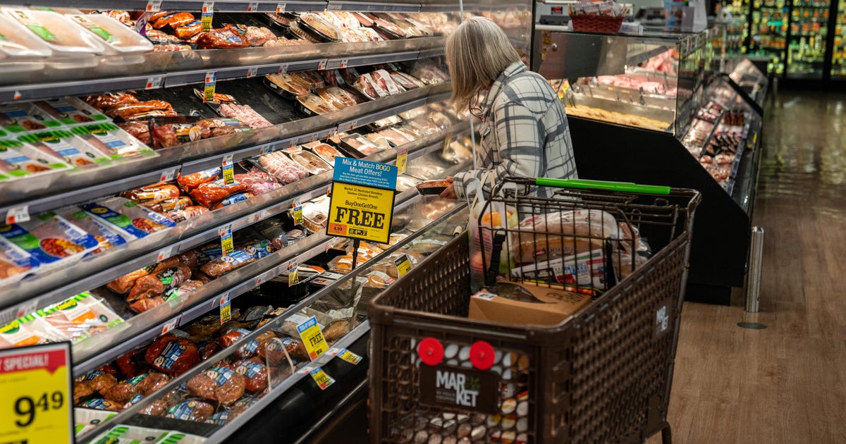 We asked experts to rate the U.S. economy in 2025. Here's what they said.