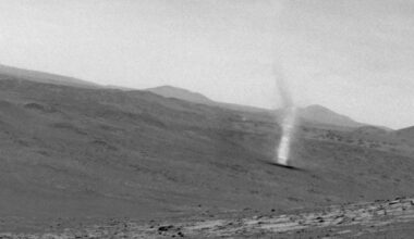 NASA Mars rover captures crackling lightning. Hear the 'thunder' yourself.