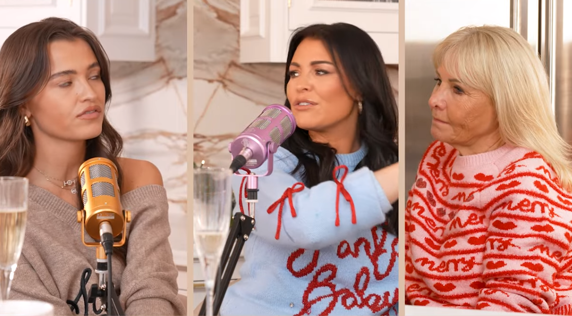 Jess, Natalya and Carol Wright