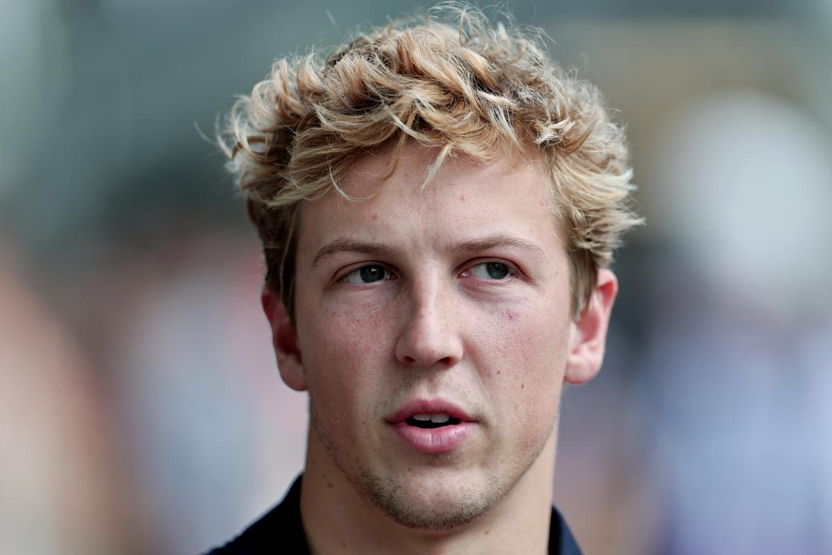 Team boss sees 'genius' in Lawson