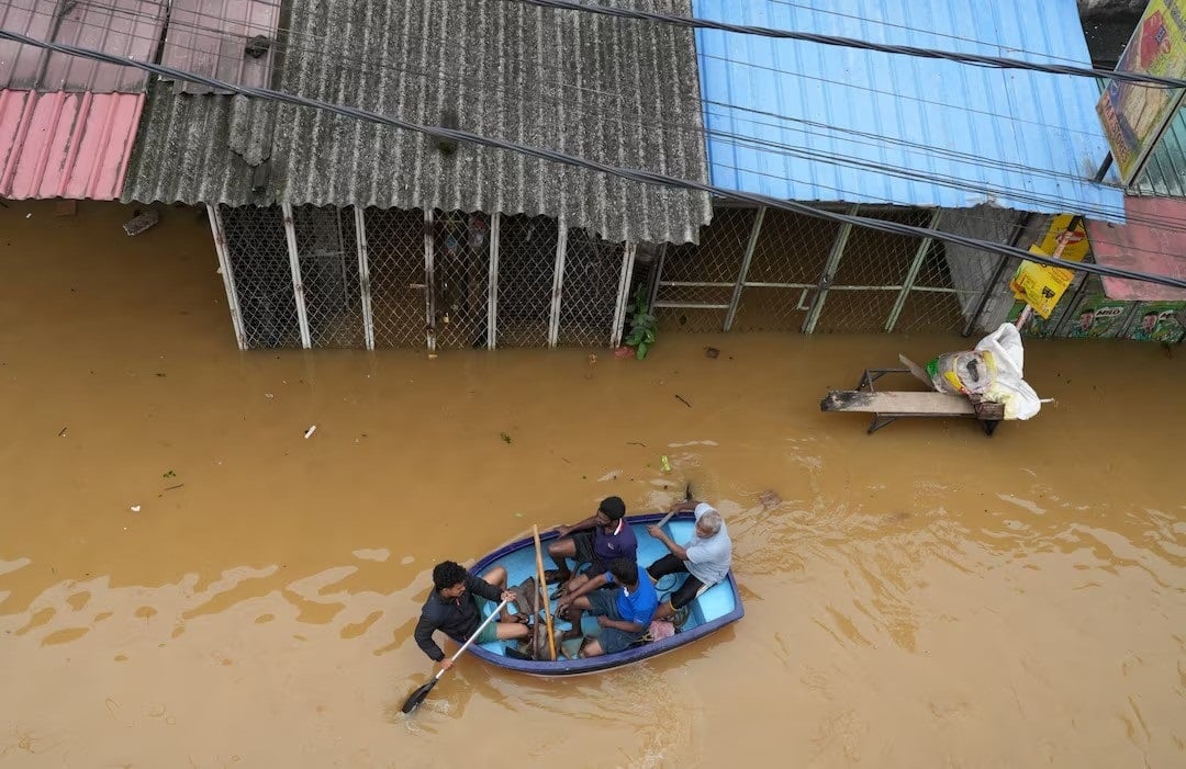 WHO provides emergency funds to scale up health response in cyclone-hit Sri Lanka