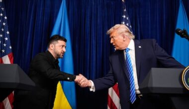 US offers Ukraine 15-year security guarantee in peace talks