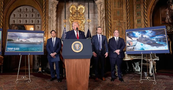 Trump announces plans for new US Navy 'battleship'