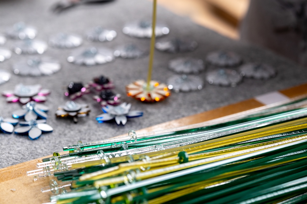 Reflecting Diverseness by studio mo man tai