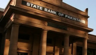 Retail payment volumes reach 2.8bn in Q1FY26