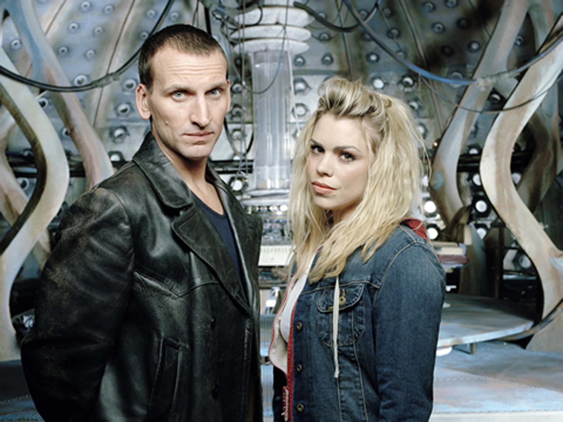 Christopher Eccleston as the Doctor and Billie Piper as Rose in Doctor Who.