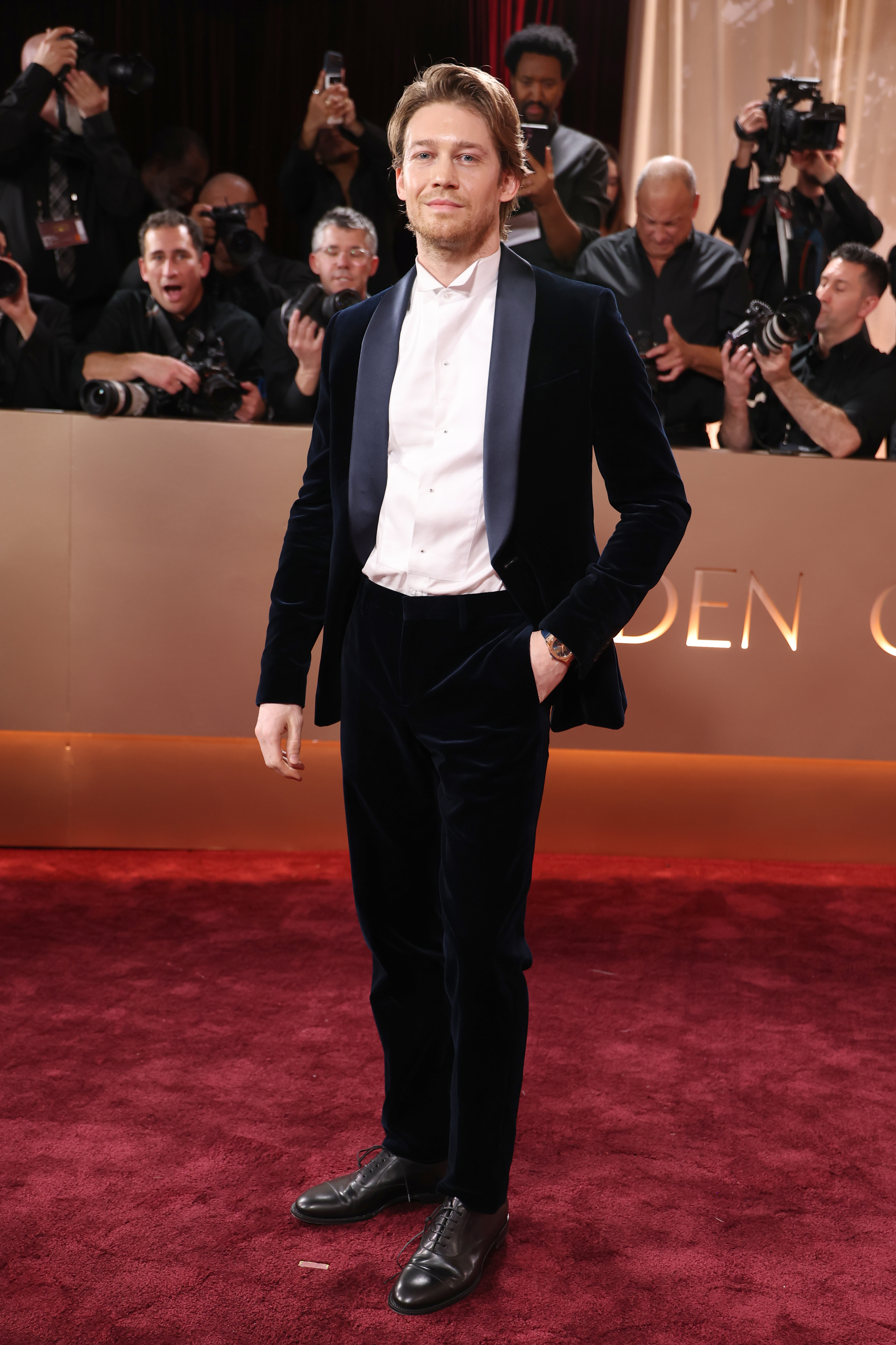 Joe Alwyn at the Golden Globe Awards.