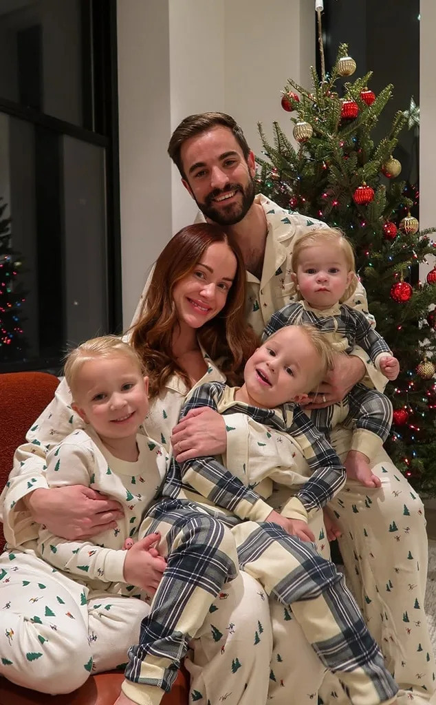 <p>Whitney Leavitt</p>