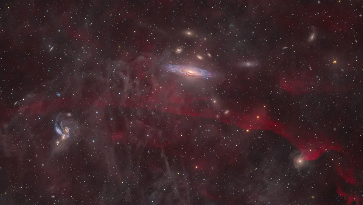 Cosmic Coincidences: Deer Lick and Stephan's Quintet on a Ribbon of H-alpha © Deep Sky Collective. Runner up, Galaxies. Location: Dark Sky New Mexico Observatory, Animas, New Mexico, USA, 8 October 2024