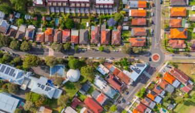 New Zealand house prices flat in 2025 as sales jump 10%