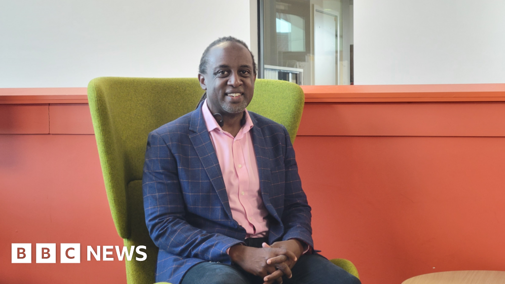 Medical school dean wants more local doctors