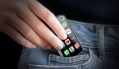 NanoPhone Is a Pocket-Sized 4G Smartphone on Sale for Just $85