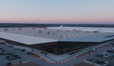 SpaceX Prepares to Double Output at Texas Starlink Factory