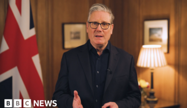 Keir Starmer vows to 'defeat decline and division' in new year message