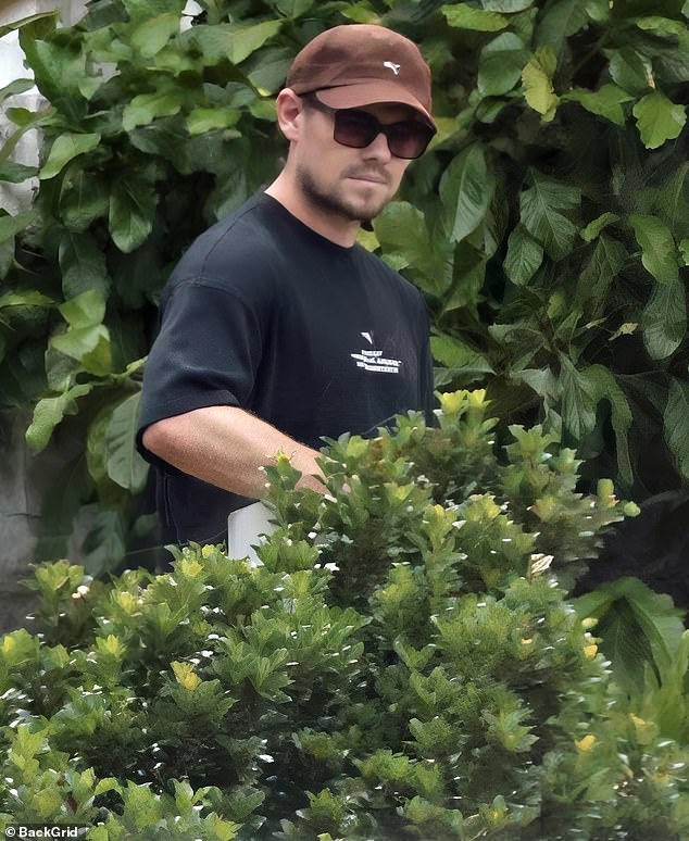 Lachie was seen collecting some personal items from the Seven Hills home he shared with wife Jules on January 13. The suburbs of Seven Hills and Camp Hill are just a five-minute drive apart