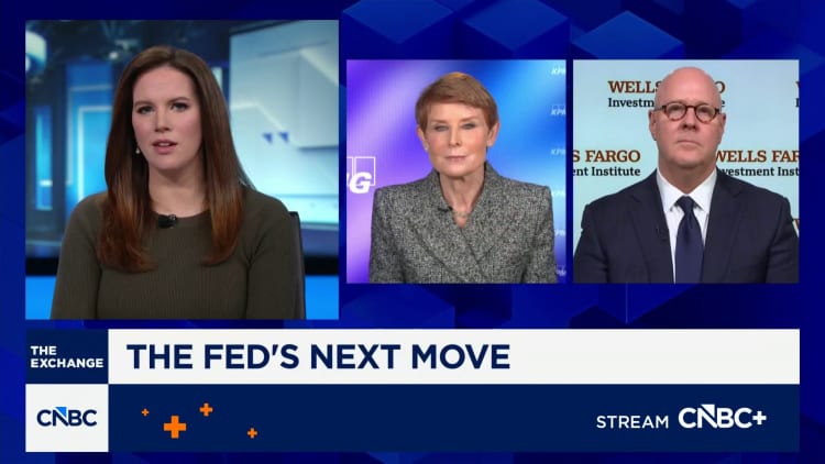 Job gains came to virtual standstill after first four months of 2025: KPMG's Swonk